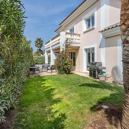 In Raphael Semesterbostad *