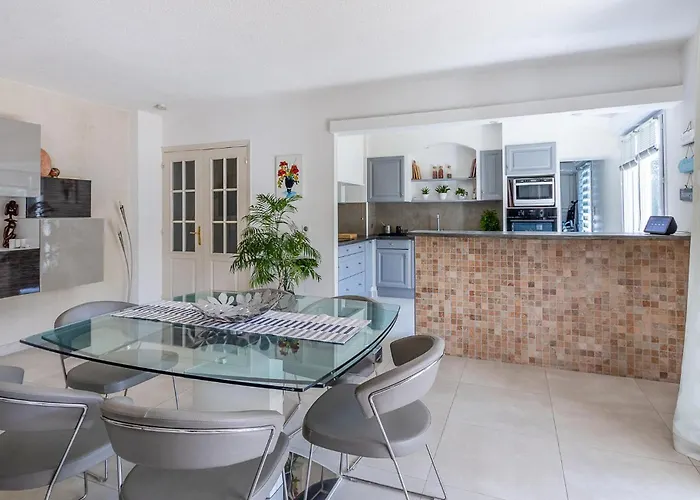 Dom wakacyjny In Raphael Saint-Raphaël